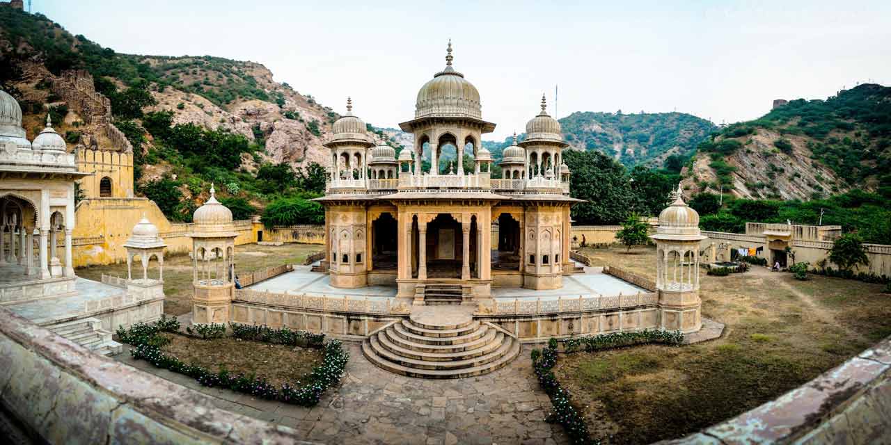 Gatore Ki Chhatriyan Jaipur, India (Entry Fee, Timings, History, Built by, Images & Location)